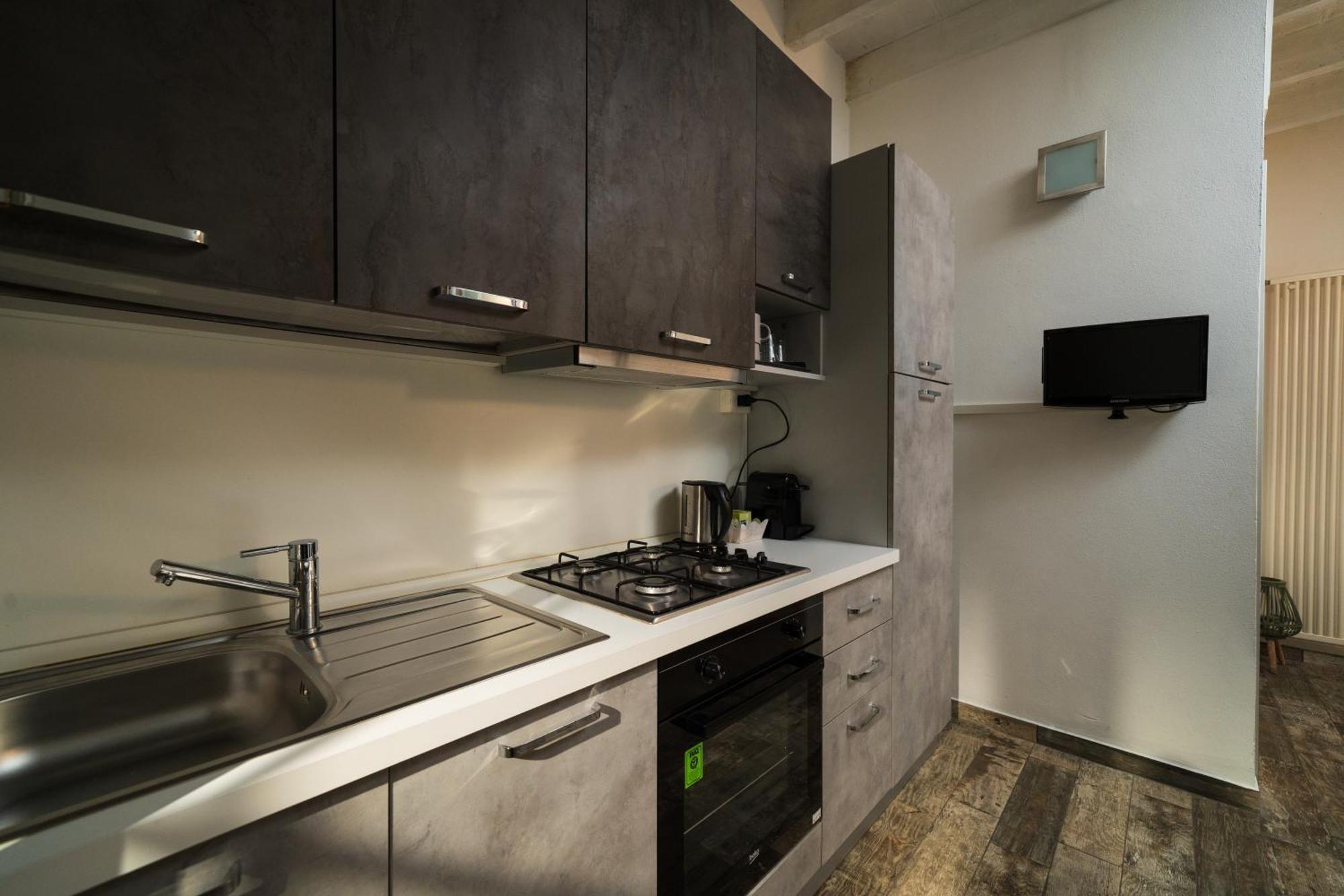 Ferienwohnung La Formaggeria Del Naviglio Mailand Exterior foto